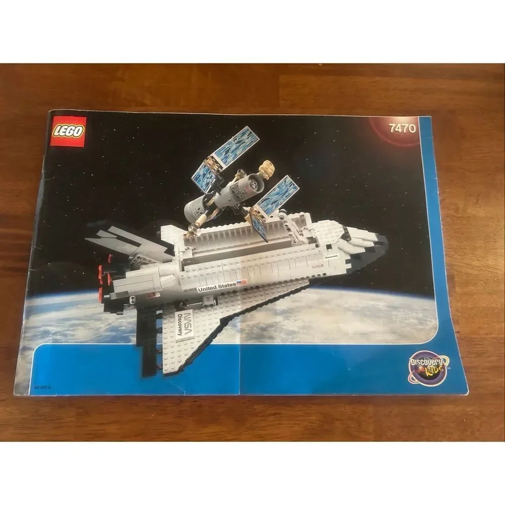 LEGO Space Shuttle Discovery #7470 Instruction Manual Only (6052)